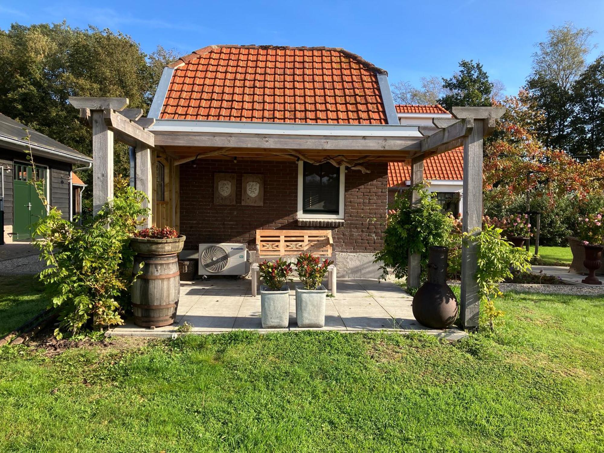 Bed & Breakfast Hoeve Happiness - Ontbijt Inbegrepen - Wellness Aanwezig フォールトハイゼン エクステリア 写真