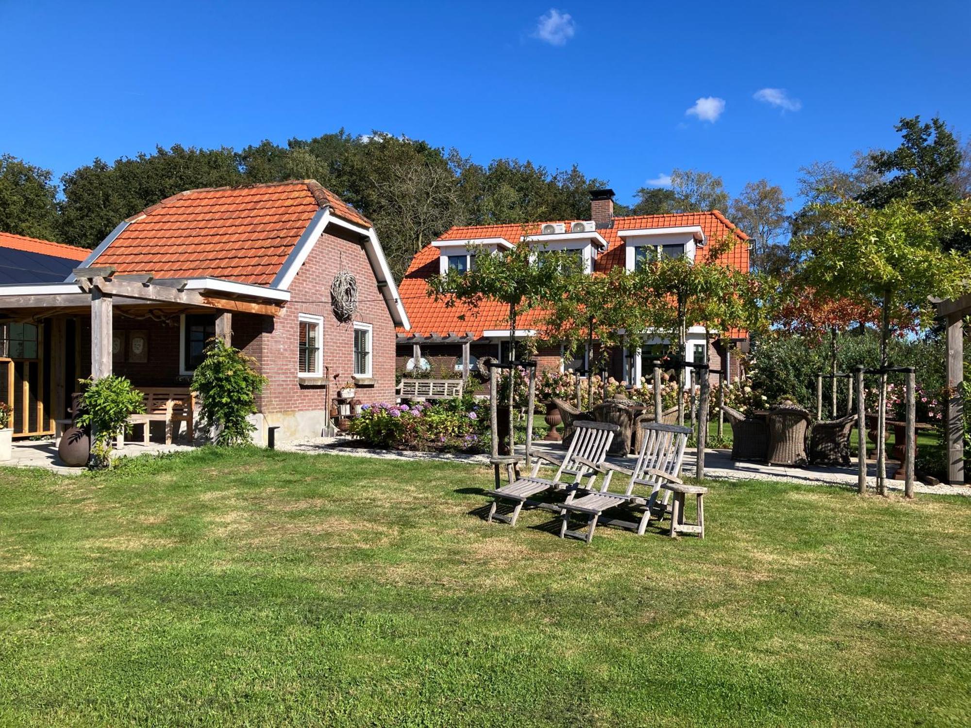Bed & Breakfast Hoeve Happiness - Ontbijt Inbegrepen - Wellness Aanwezig フォールトハイゼン エクステリア 写真