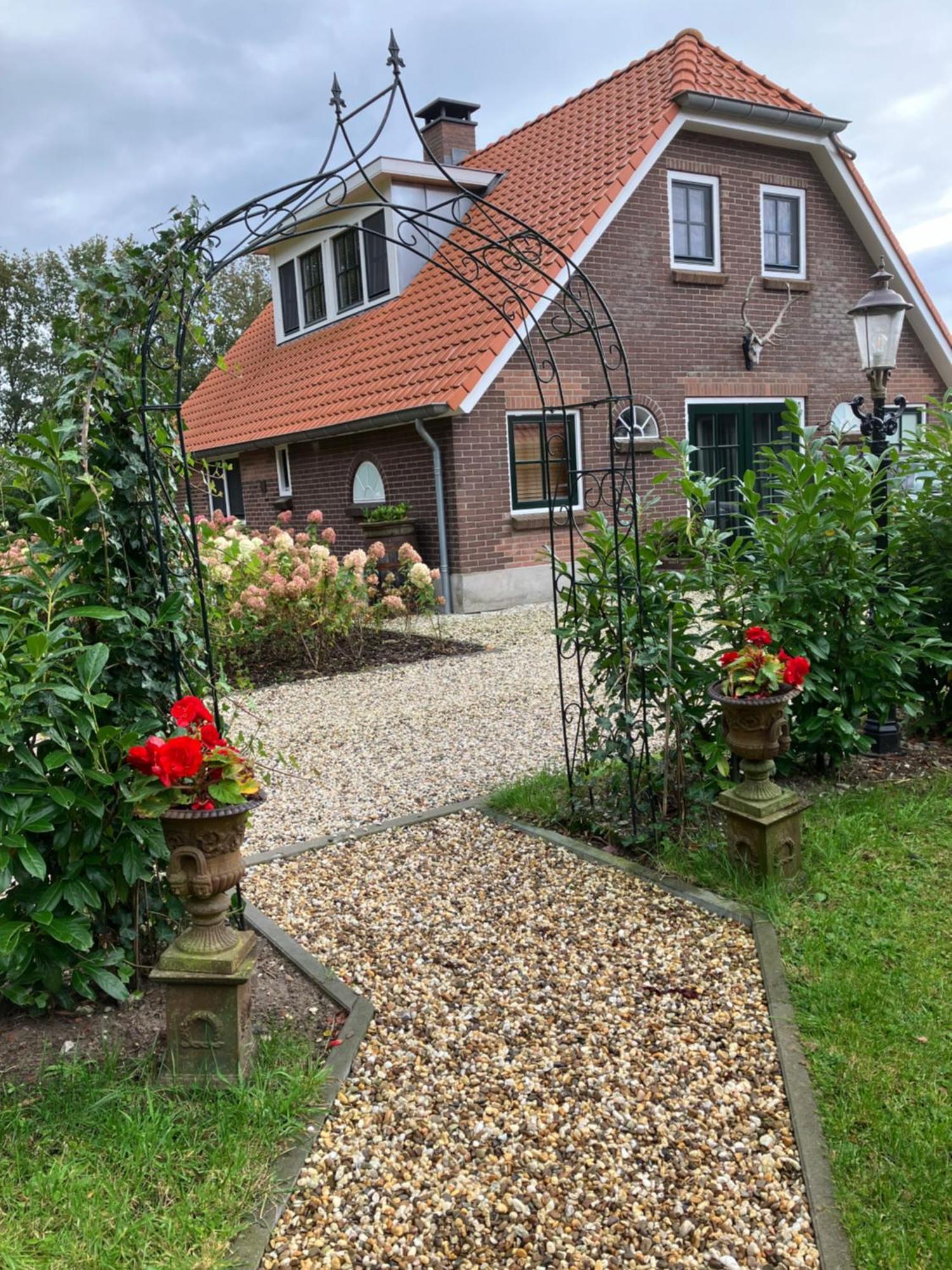Bed & Breakfast Hoeve Happiness - Ontbijt Inbegrepen - Wellness Aanwezig フォールトハイゼン エクステリア 写真